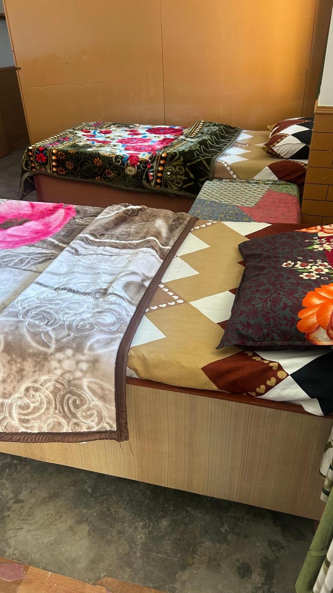 Sunface Homestay Manāli Eksteriør bilde