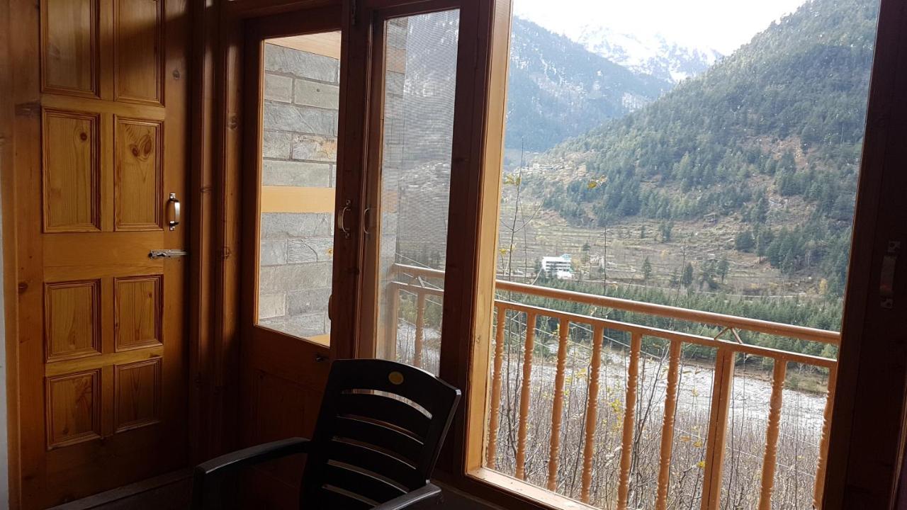 Sunface Homestay Manāli Eksteriør bilde