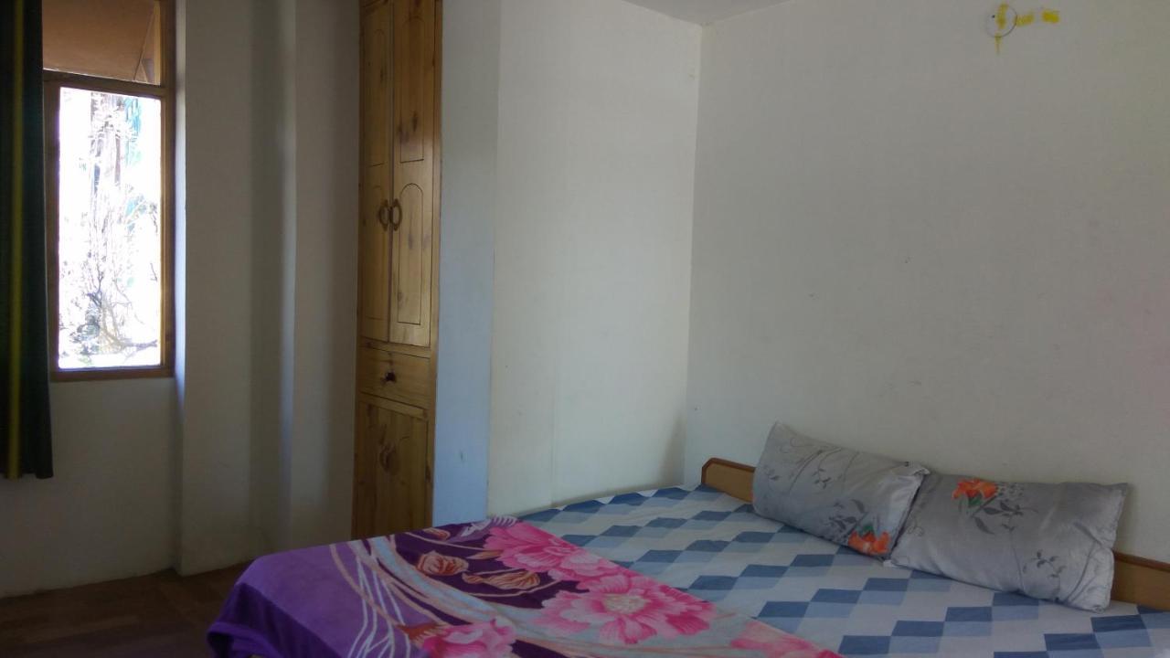 Sunface Homestay Manāli Eksteriør bilde