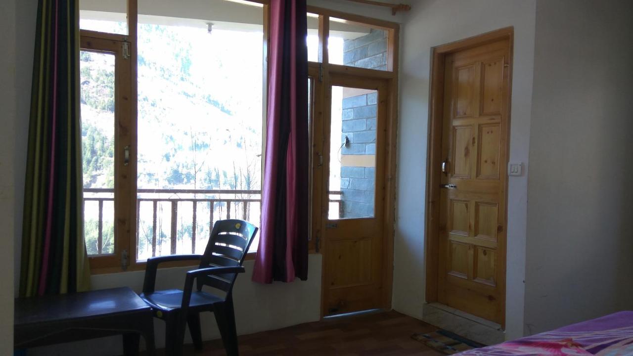 Sunface Homestay Manāli Eksteriør bilde