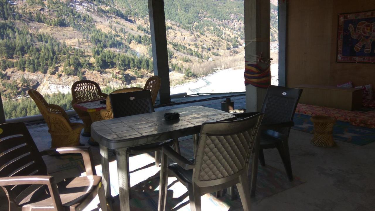 Sunface Homestay Manāli Eksteriør bilde